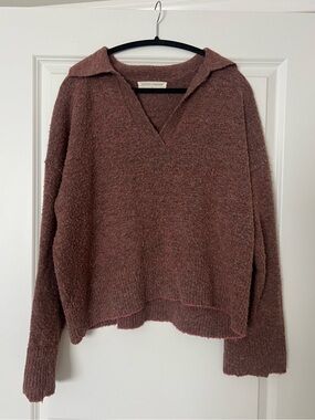 Stitch & Feather V-Neck Sweater